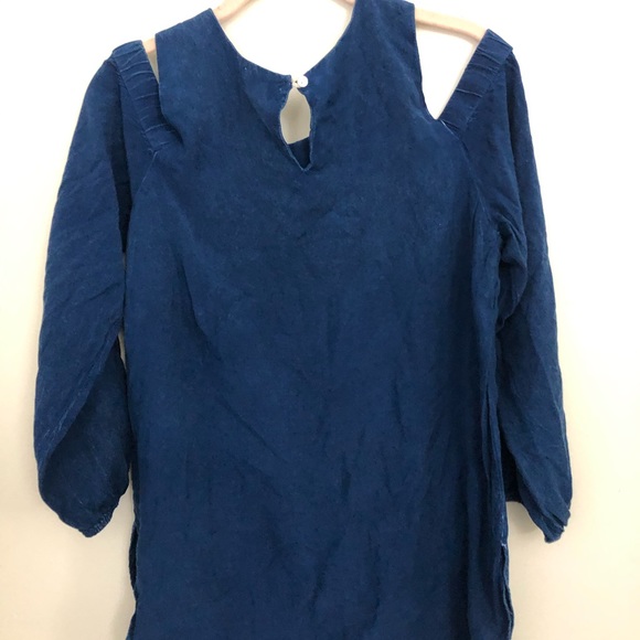 Top - Picture 4 of 5